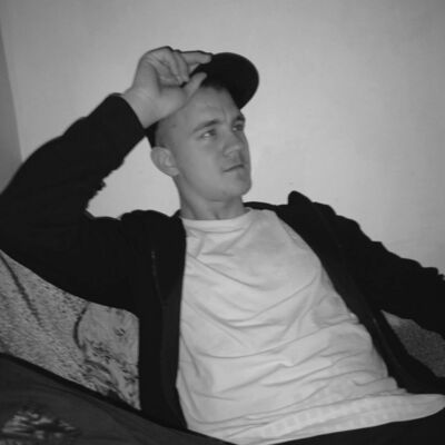  --,   Mikhail, 19 ,   ,   