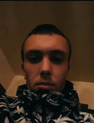  ,   Stasik, 25 ,   ,   