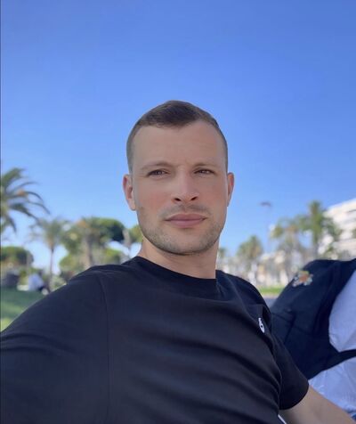  ,   Evghenii, 31 ,   ,   , c , 