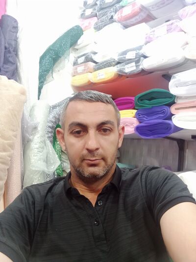  ,   Rusik, 37 ,   ,   