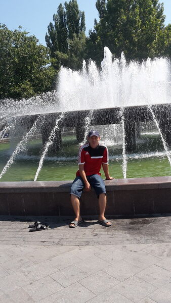  ,   LEONID, 48 ,   