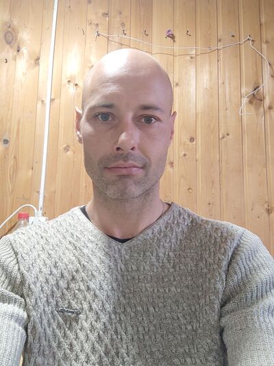  ,   Oleg, 42 ,   ,   , c 
