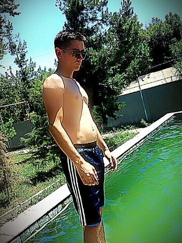  ,   Akow, 29 ,   ,   , c 