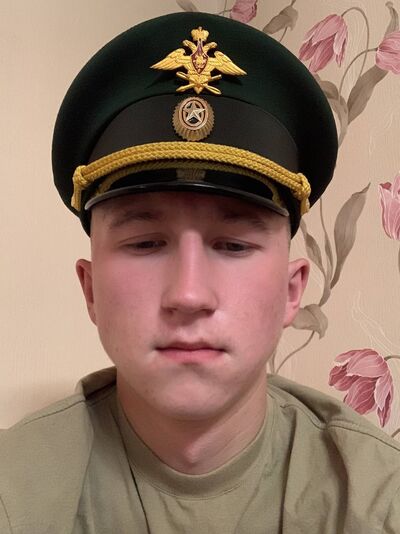  ,   Artem, 22 ,   , 