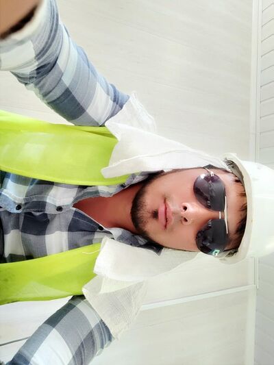  ,   Alek, 29 ,   ,   