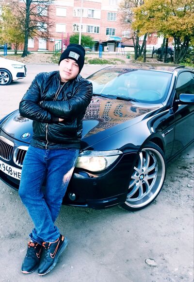  ,   Grigory, 32 ,   ,   