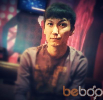  ,   Aza, 32 ,   