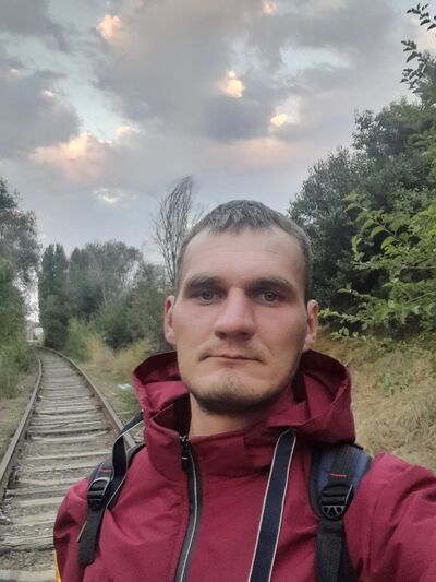  ,   Vladimir, 33 ,  