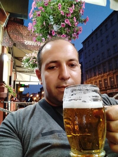  ,   Emzari, 35 ,   ,   