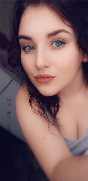  ,   Anastasia, 26 ,   ,   , 