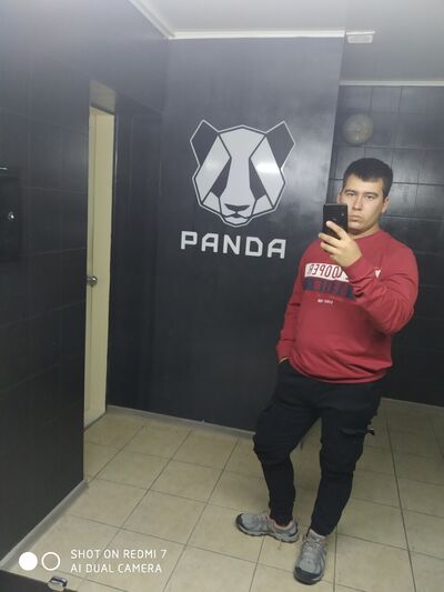 ,   Valeriy, 28 ,   