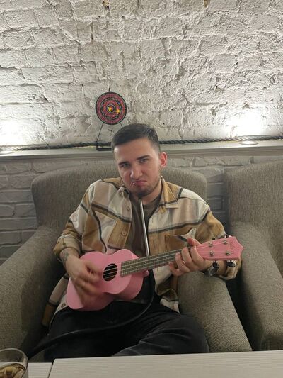  ,   Yarik, 23 ,   ,   
