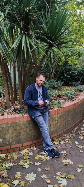  Lambeth,   , 42 ,   ,   