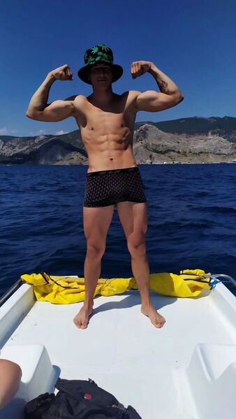  ,   Sergio, 25 ,   ,   , c 