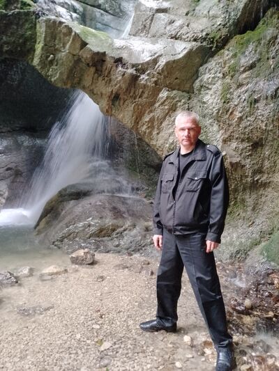  ,   Dmitrij, 42 ,   ,   