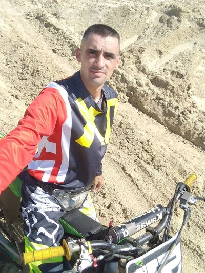  ,   Dimon, 31 ,   ,   