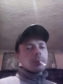  ,   DooDG, 37 ,   