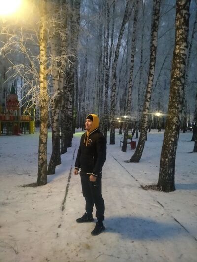  ,   Alixan, 24 ,   ,   