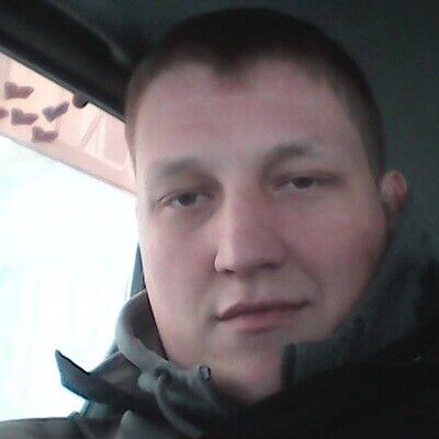  20574694  Viktor, 33 ,    