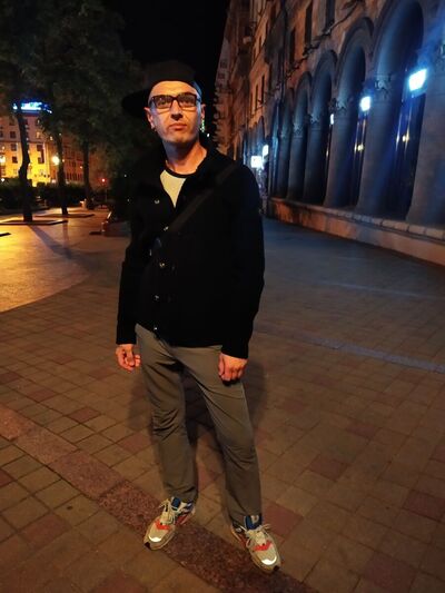  ,   Yan, 43 ,   