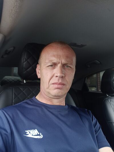  ,   Maksim, 46 ,  