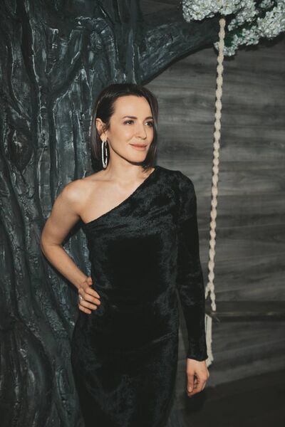  ,   Nataly, 44 ,   ,   