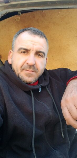  ,   Joni, 44 ,   ,   