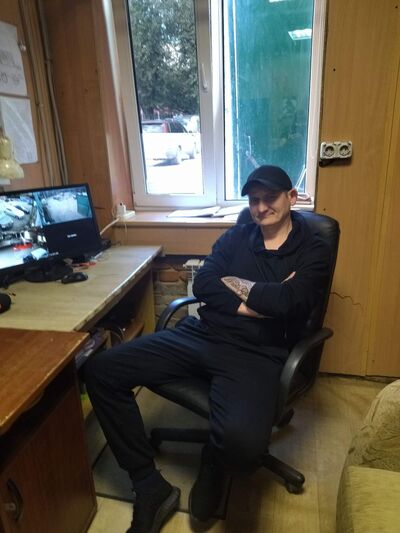  ,   Oleg, 41 ,   ,   