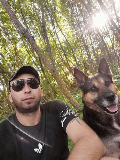  ,   Artem, 33 ,   ,   