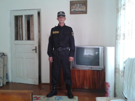  ,   Andey, 33 ,   ,   , c 