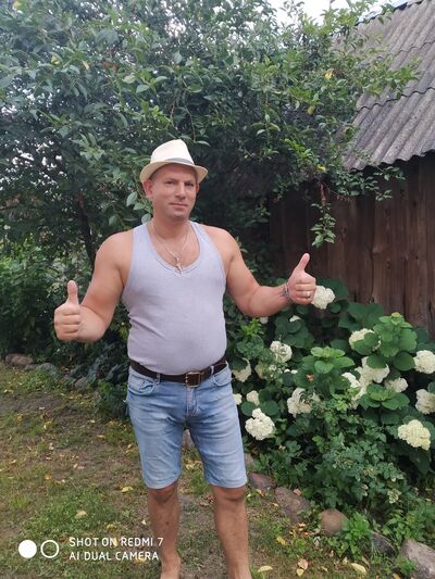  ,   Vladimir, 43 ,   ,   