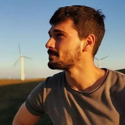  ,   Salim, 33 ,   ,   