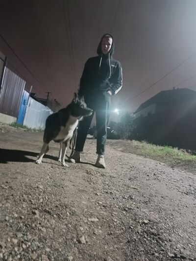  ,   Pasha, 24 ,   ,   