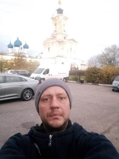  ,   Viktor, 37 ,   ,   , 