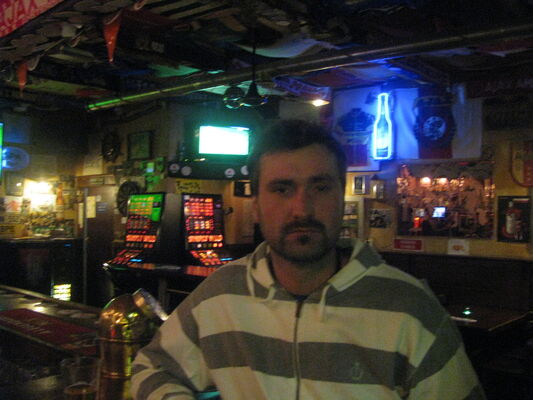  ,   Sladkiy, 42 ,  