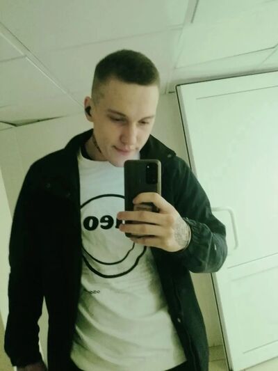  ,   Andrey, 32 ,   ,   