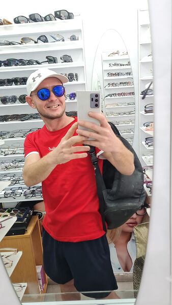  Tel Aviv-Yafo,   , 40 ,   ,   