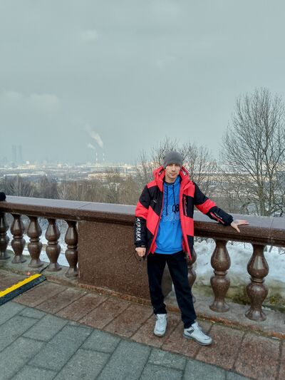  ,   Artemka, 33 ,   ,   , c 