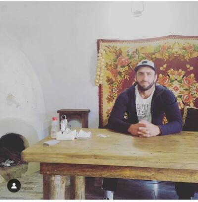  ,   Ali, 40 ,   ,   