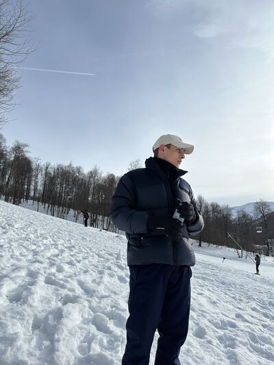  Palais-Bourbon,   Mario, 24 ,   ,   