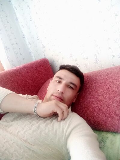  ,   Istamboy, 28 ,     , c 
