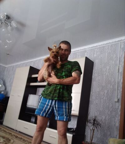  ,   Pavel, 42 ,   ,   , c 