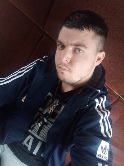  ,   Artem, 39 ,   ,   , c 