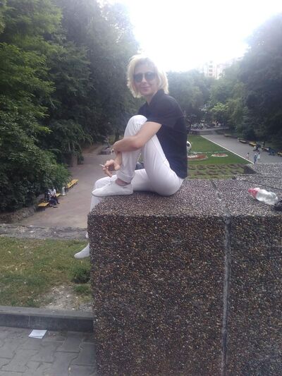  --,   Lana, 50 ,     , c 