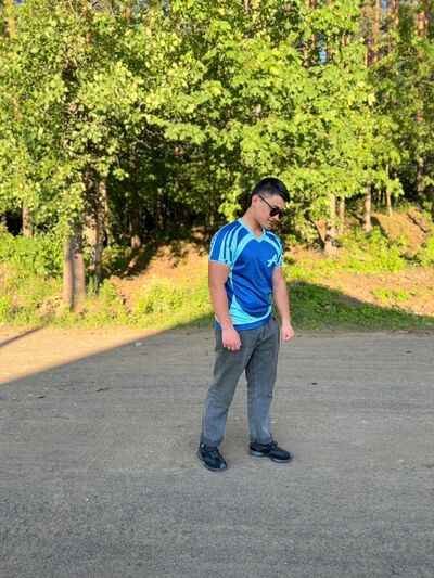  -,   Umedjon, 21 ,   ,   