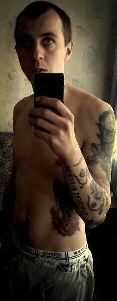  ,   Tony, 34 ,   