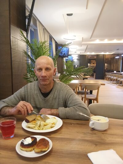  ,   Oleg, 48 ,   , c 