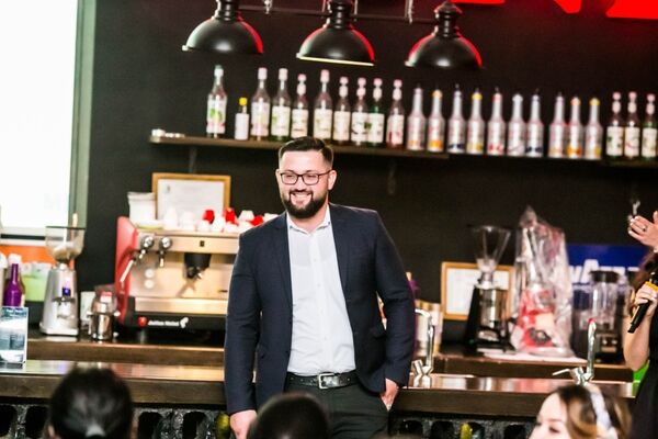  ,   Maruf, 34 ,   