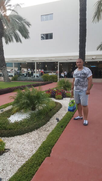  ,   Oleksii, 52 ,   ,   , c 
