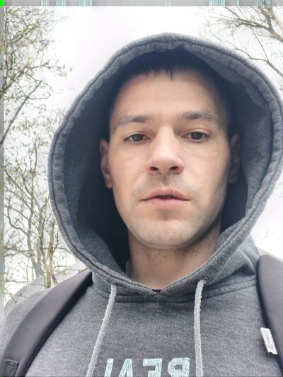  ,   Viktor, 34 ,   ,   
